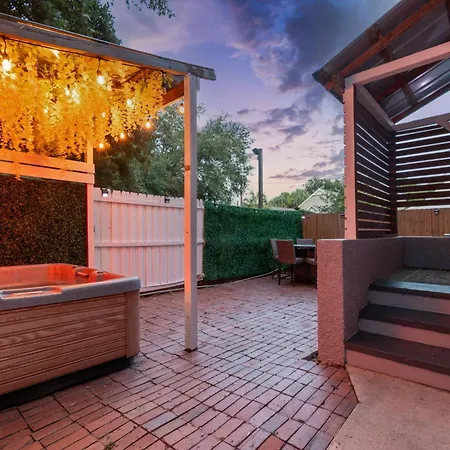 Top Floor - Sun Filled Home - Jacuzzi - Pets Ok St. Petersburg Exterior photo